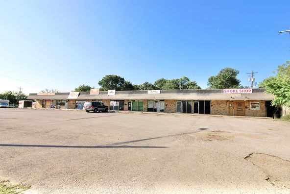 2707 Rogge Ln, Austin, TX 78723